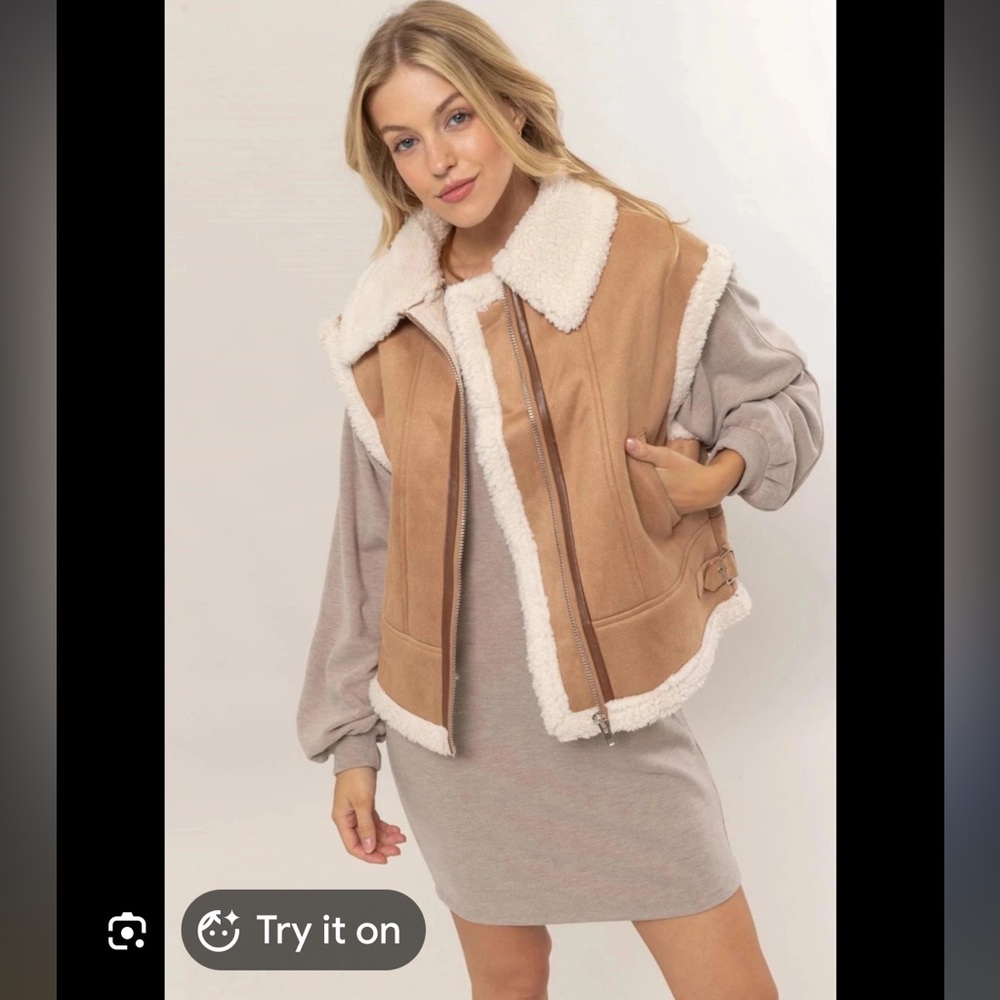 Entro Sherpa Lined Suede Vest - Light Camel - L